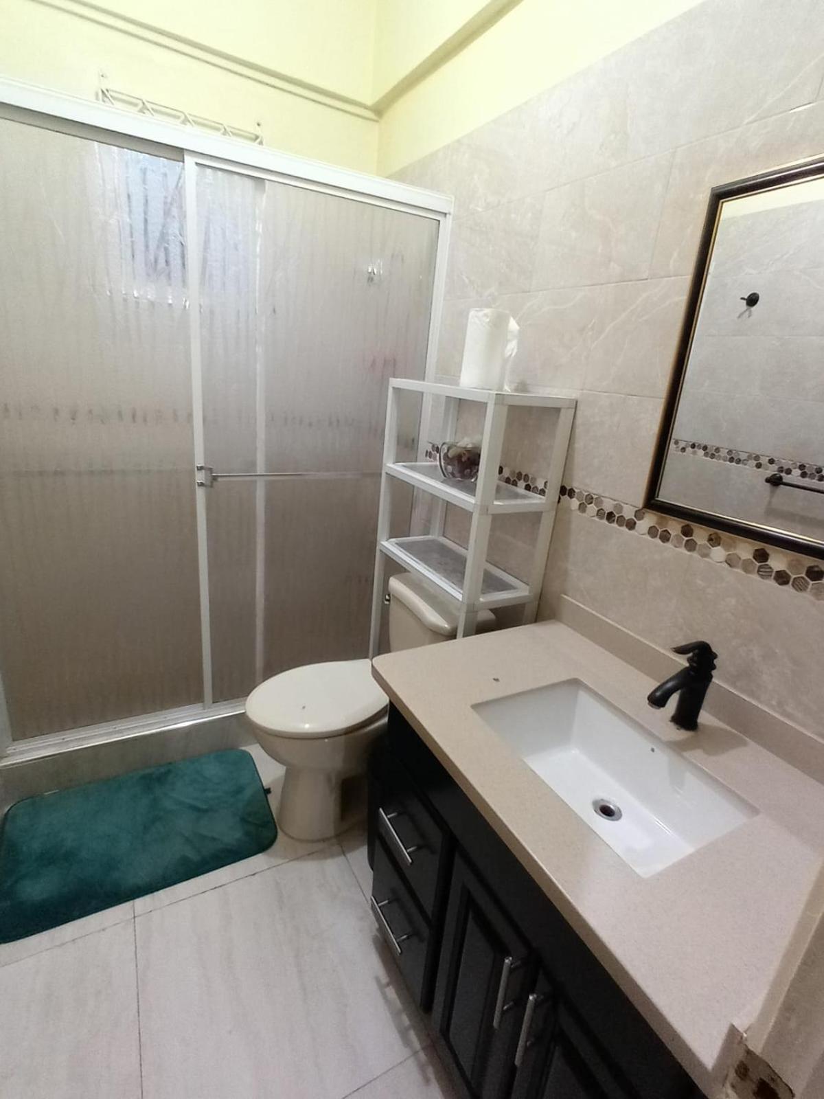 Royal Vybez Vacation Homes Spanish Town Bagian luar foto